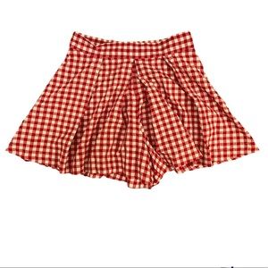 EUC zara plaid skort, size med